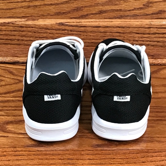 Vans Iso 1.5 Black True White Shoes - Picture 6 of 8